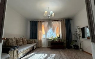 Продажа 4-комнатной квартиры, 79 м², мкр-н Голубые Пруды - Продажа  четырехкомнатных квартир в Караганде с фото
