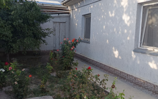 Продажа 4-комнатного дома, 70 м², 1-й пер. Менделеева - Продажа домов, коттеджей в Таразе