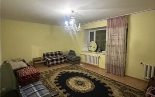 Продажа 2-комнатной квартиры, 71.6 м²