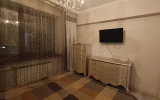 Аренда 2-комнатной квартиры, 55 м², мкр-н Самал-1 - Аренда  двухкомнатных квартир помесячно в Алматы с фото