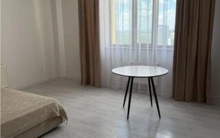 Продажа 1-комнатной квартиры, 41 м²