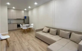 Продажа 2-комнатной квартиры, 42.5 м², пр. Кошкарбаева, дом  36 - Продажа  двухкомнатных квартир в Астане без посредников