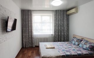 Аренда 1-комнатной квартиры посуточно, 18 м², ул. Желтоксан, дом  79а - ул. Гоголя - Аренда квартир посуточно в Алматы