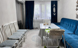Продажа 4-комнатной квартиры, 76 м², ул. Дюсембекова - Продажа  четырехкомнатных квартир в Караганде