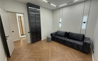 Продажа 3-комнатной квартиры, 55 м²