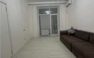 Продажа 1-комнатной квартиры, 38 м²