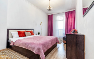 Аренда 3-комнатной квартиры посуточно, 100 м², пр. Кабанбай батыра, дом  60/4 - Аренда квартир посуточно в Астане с фото