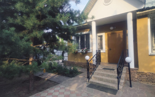 Продажа 3-комнатного дома, 100 м², ул. Вишнёвая - Продажа домов, коттеджей в Алматы без посредников