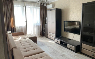 Продажа 2-комнатной квартиры, 42.5 м², 10-й мкр, дом  8 - Продажа  двухкомнатных квартир в Алматы с фото