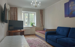 Продажа 3-комнатной квартиры, 70 м² - Продажа офисных и торговых помещений в Костанае