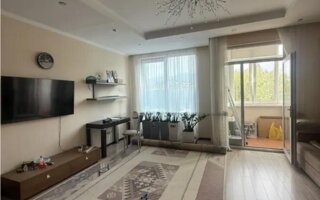 Продажа 4-комнатной квартиры, 130 м²