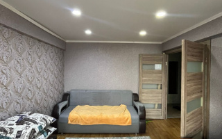 Аренда 2-комнатной квартиры, 46 м², ул. Бурова, дом  41 - Аренда квартир помесячно в Казахстане