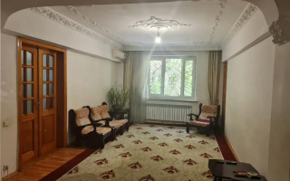 Продажа 5-комнатной квартиры, 99 м² - Продажа пятикомнатных и более квартир в Алматы