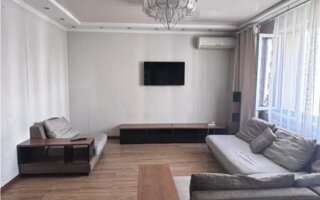 Продажа 4-комнатной квартиры, 107 м²
