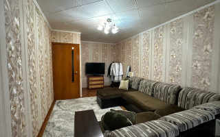 Продажа 2-комнатной квартиры, 48 м², 15 мкр. - Продажа  двухкомнатных квартир в Караганде с фото