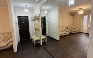Продажа 4-комнатной квартиры, 77 м²