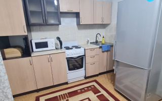 Аренда 1-комнатной квартиры, 50 м², ул. Шевченко, дом  10/4 - пр. Сарыарка - Продажа квартир в Астане