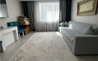 Продажа 4-комнатной квартиры, 90 м² - Продажа четырехкомнатных квартир в кирпичном доме в Караганде