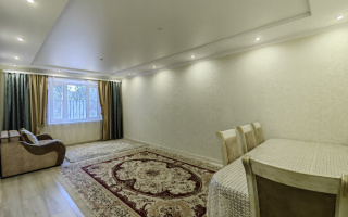 Продажа 6-комнатного дома, 170 м², ул. Жакана Смакова - Продажа  пятикомнатных домов, коттеджей в Караганде с фото