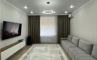 Продажа 3-комнатной квартиры, 90 м², 067 учетный квартал, дом  ст502 - Продажа  трехкомнатных квартир в Караганде без посредников с фото
