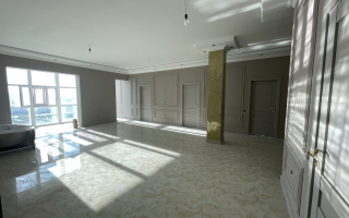 Продажа 4-комнатной квартиры, 142 м², ул. Желтоксан, дом  2/1 - Продажа  четырехкомнатных квартир в Астане