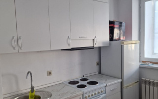 Аренда 1-комнатной квартиры, 38 м², ул. Байтурсынова, дом  39/2 - ул. Жургенова - Аренда  однокомнатных квартир помесячно в Астане