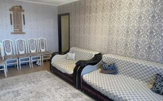 Продажа 4-комнатной квартиры, 61 м², ул. Муканова - Продажа  четырехкомнатных квартир в Караганде