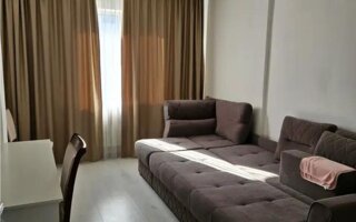 Продажа 1-комнатной квартиры, 43 м²