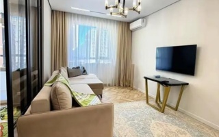 Продажа 2-комнатной квартиры, 67 м²