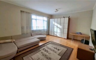 Продажа 2-комнатной квартиры, 102 м²