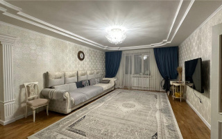 Продажа 3-комнатной квартиры, 102 м², ул. Майлина - Продажа гаражей в Сарани