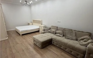 Продажа 1-комнатной квартиры, 45 м²
