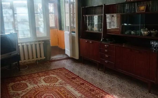 Продажа 3-комнатной квартиры, 62 м², ул. 40-летия Победы, дом  44 - Продажа  трехкомнатных квартир в Шахтинске