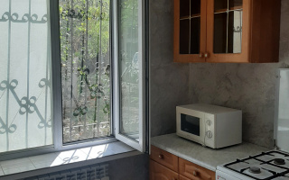 Аренда 2-комнатной квартиры, 43 м², ул. Жумалиева, дом  150 - ул. Жамбыла - Продажа и аренда недвижимости в Алматы