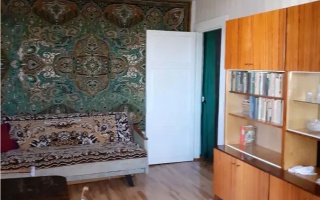 Продажа 4-комнатной квартиры, 61 м², мкр-н 15, дом  26 - Продажа квартир в Караганде без посредников
