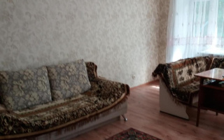 Аренда 3-комнатной квартиры, 60 м², ул. Воинов-Интернационалистов, дом  20 - Аренда  трехкомнатных квартир помесячно в Караганде