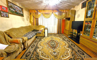 Продажа 4-комнатной квартиры, 80 м², ул. Язева - Продажа  четырехкомнатных квартир в Караганде