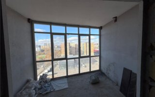 Продажа 2-комнатной квартиры, 77 м²