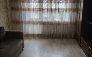 Продажа 4-комнатной квартиры, 76.8 м², пр. Абылай хана, дом  12/2 - Продажа  четырехкомнатных квартир в Астане без посредников с фото