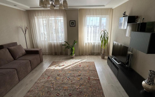 Продажа 2-комнатной квартиры, 69 м², пр. Республики - Продажа  двухкомнатных квартир в Караганде
