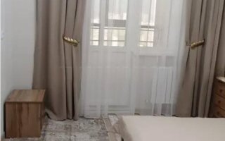 Продажа 2-комнатной квартиры, 94 м²