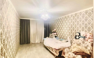 Продажа 2-комнатной квартиры, 44 м², 13 мкр. - Продажа  двухкомнатных квартир в Караганде с фото