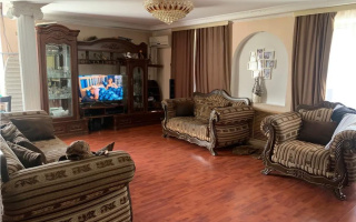 Продажа 4-комнатной квартиры, 121 м², ул. Крылова, дом  66 - Продажа  четырехкомнатных квартир в Караганде с фото