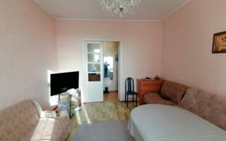 Продажа 2-комнатной квартиры, 60.2 м²