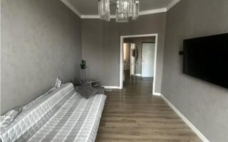 Продажа 1-комнатной квартиры, 42 м²