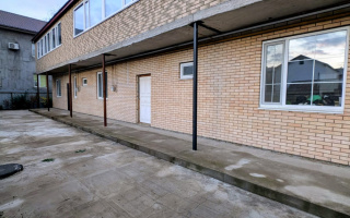 Продажа 4-комнатной квартиры, 135 м², ул. Скоробогатова, дом  108 - Продажа и аренда недвижимости в Уральске