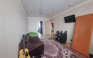 Продажа 2-комнатной квартиры, 45 м², мкр-н Восток-2 - Продажа  двухкомнатных квартир в Караганде
