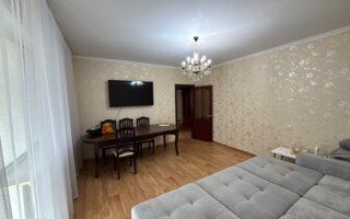 Продажа 4-комнатной квартиры, 82 м²