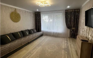 Продажа 3-комнатной квартиры, 61 м², ул. Гапеева, дом  1 - Продажа  трехкомнатных квартир в Караганде без посредников с фото