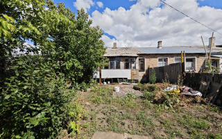 Продажа 4-комнатного дома, 68 м², ул. Петрозаводская - Продажа  четырехкомнатных домов, коттеджей в Караганде